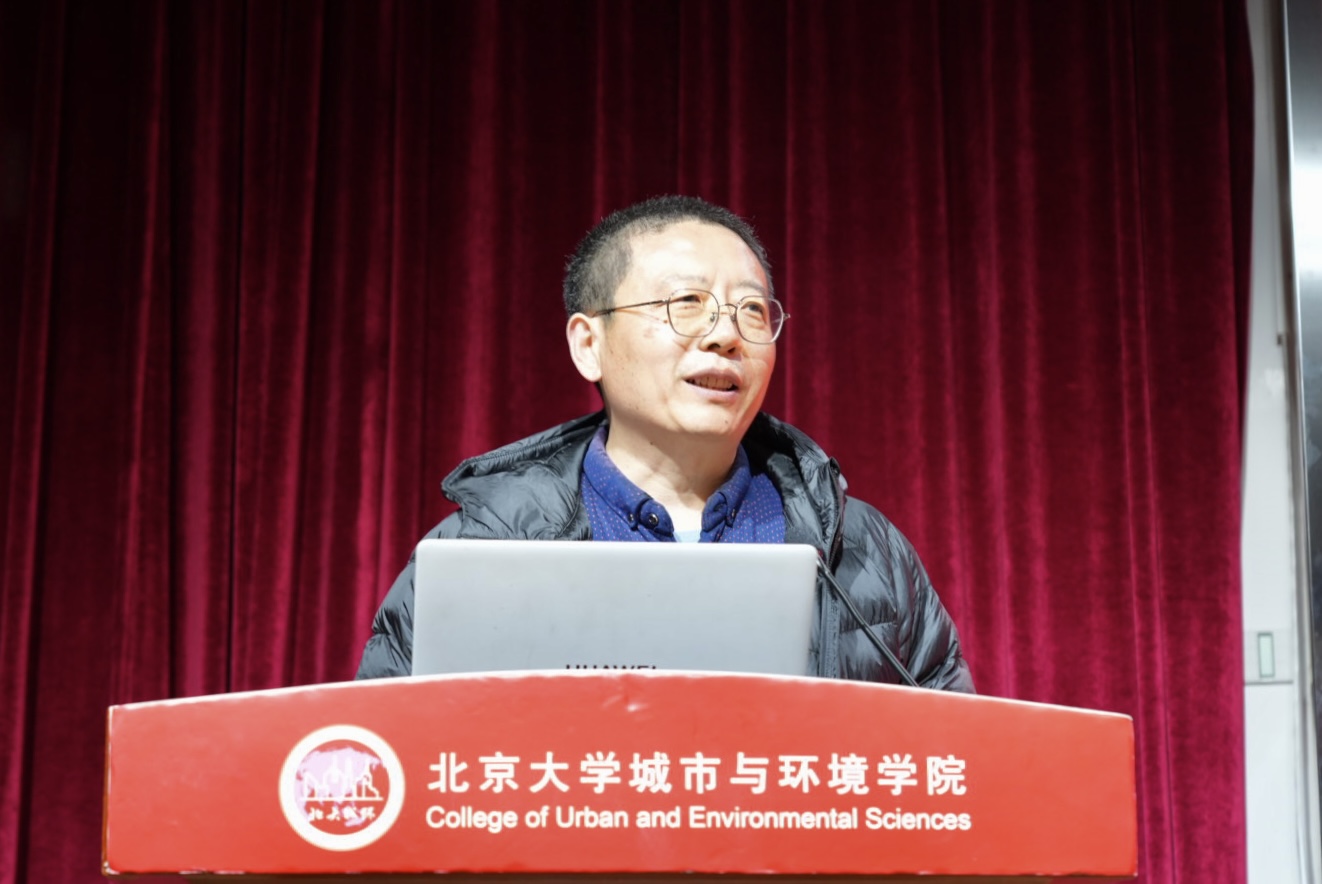 圖2 設備部副部長鐘燦濤.jpg